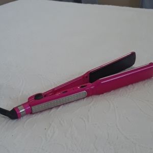 Lot of 2 items Conair Infiniti Pro and Topsytail